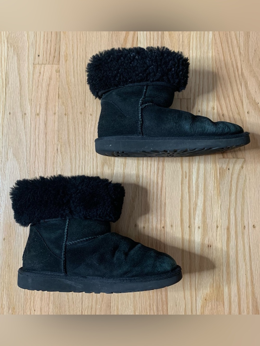 Black UGG Boots with Faux Fur Lining